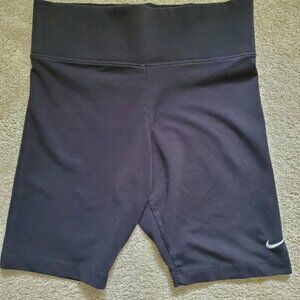 Nike Women's Bike/Compression Shorts M